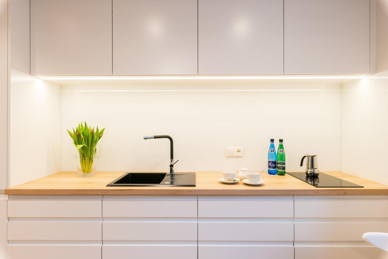 Q17 Rynek Apartment *